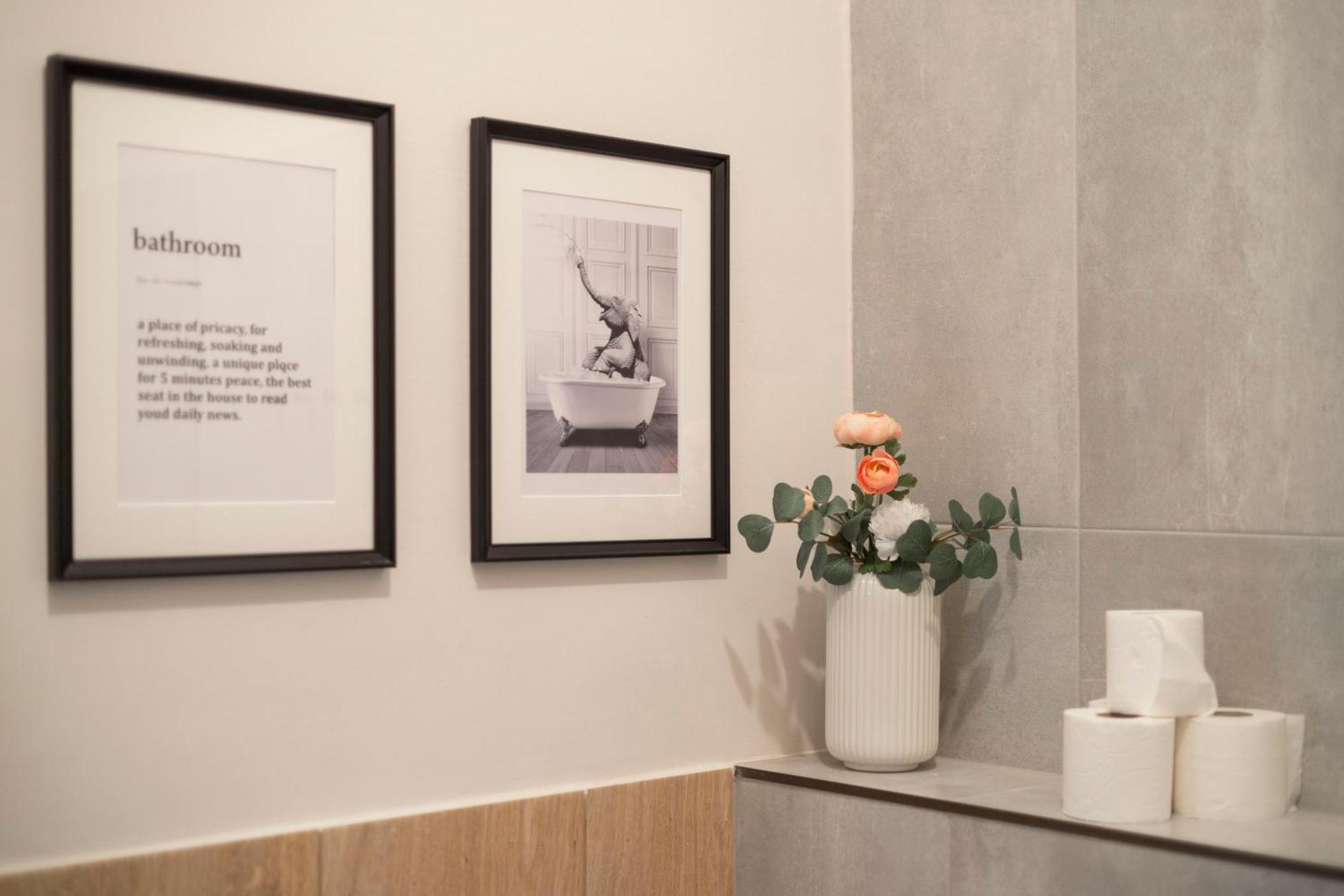 Stylish & Cozy City Center Apartment By Prestige Homes Budapest Eksteriør bilde