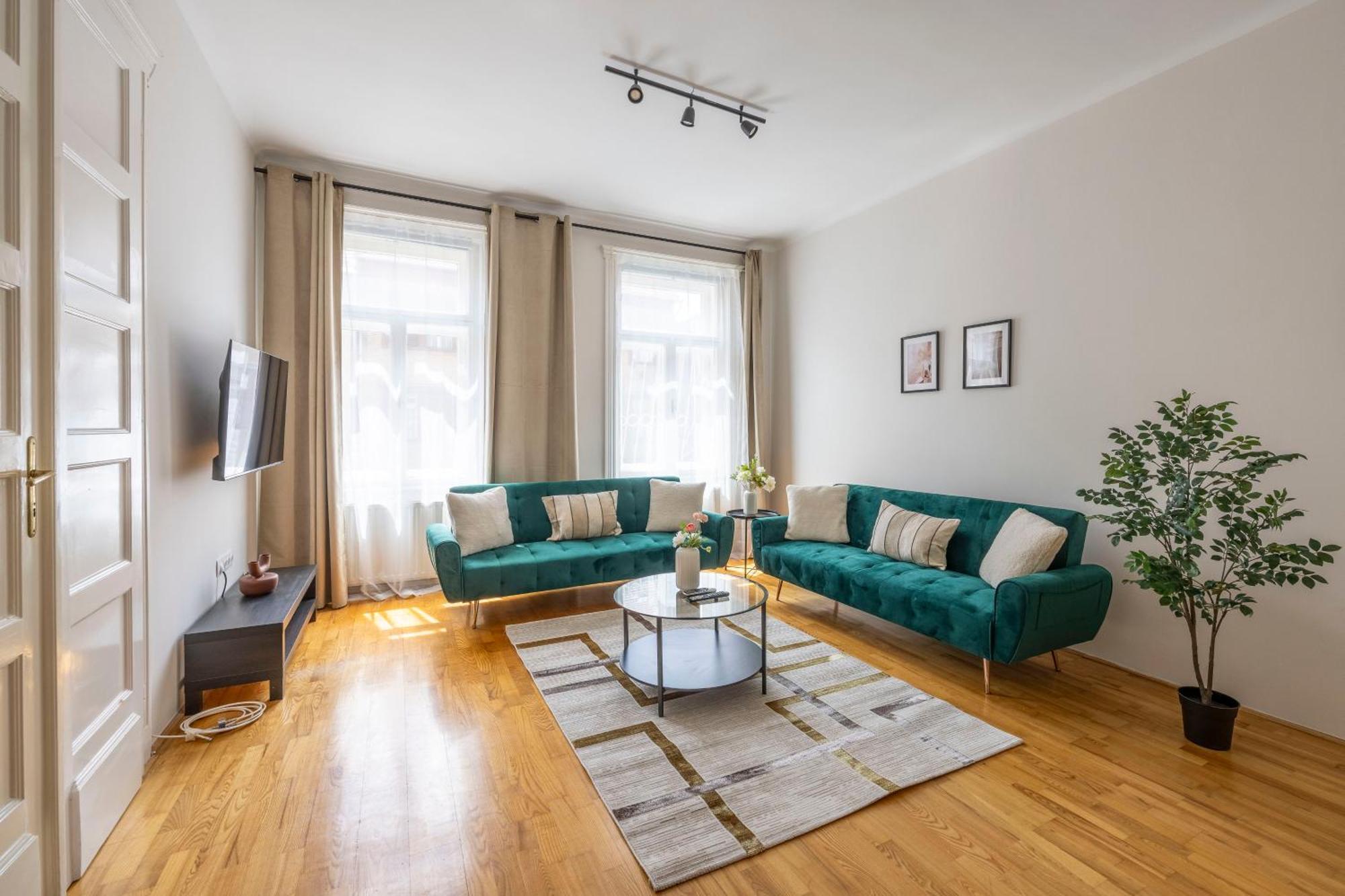 Stylish & Cozy City Center Apartment By Prestige Homes Budapest Eksteriør bilde